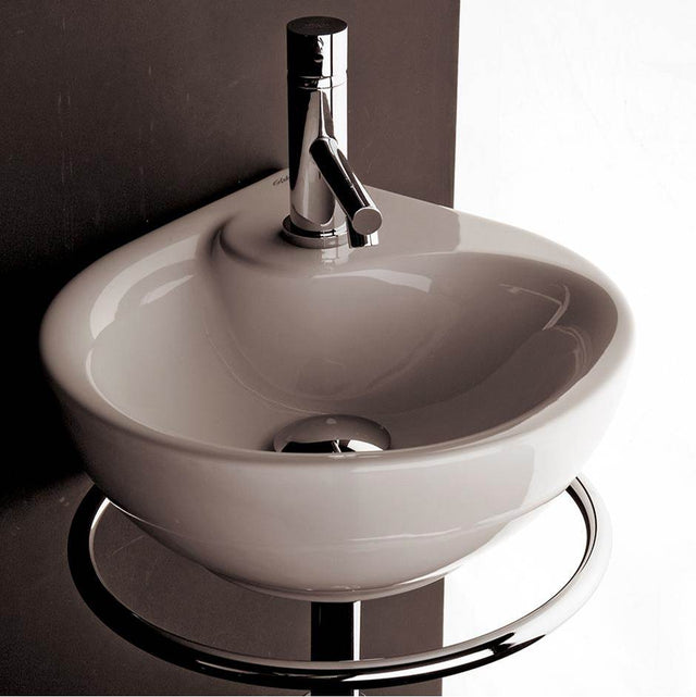 Lacava - Wall-mount porcelain Bathroom Sink with one faucet hole and an overflow. - White