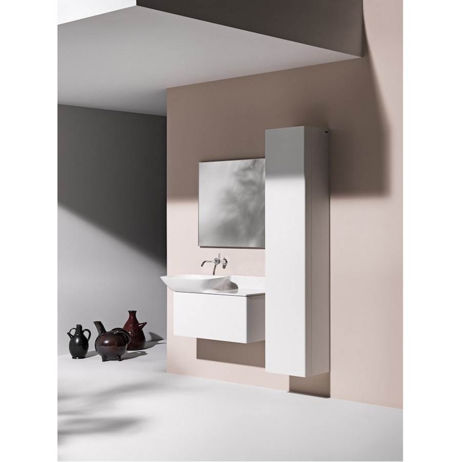 Tall Cabinet made of aluminum, 1 door, door hinge right, 5 shelves each in the box and door