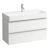 Washbasin, wall mounted