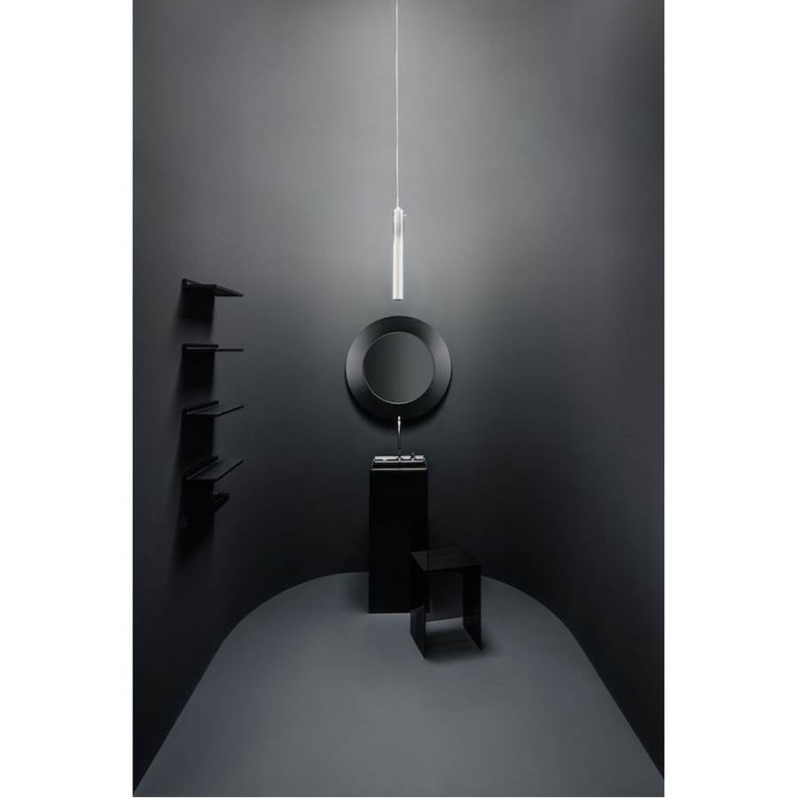 Freestanding washbasin with concealed outlet, w/o overflow