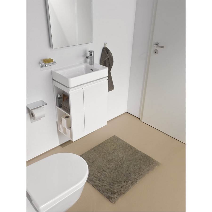Small washbasin, tap bank right, wall mounted