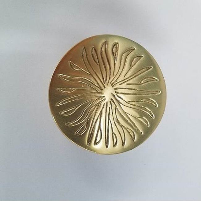 Lisa Jarvis - Flat Lyra Pull In Satin Brass - Satin Brass