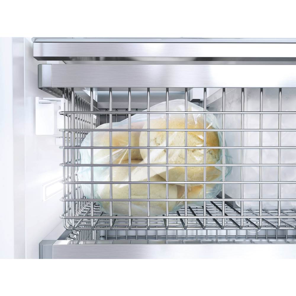 KF 2802 SF - 30'' MasterCool RH Bottom Mount (Clean Touch Steel)