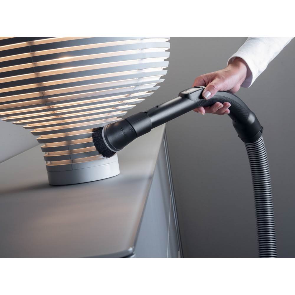 Dusting Brush With Flexible Swivel Joint for Gentle Cleaning of High-quality Floors