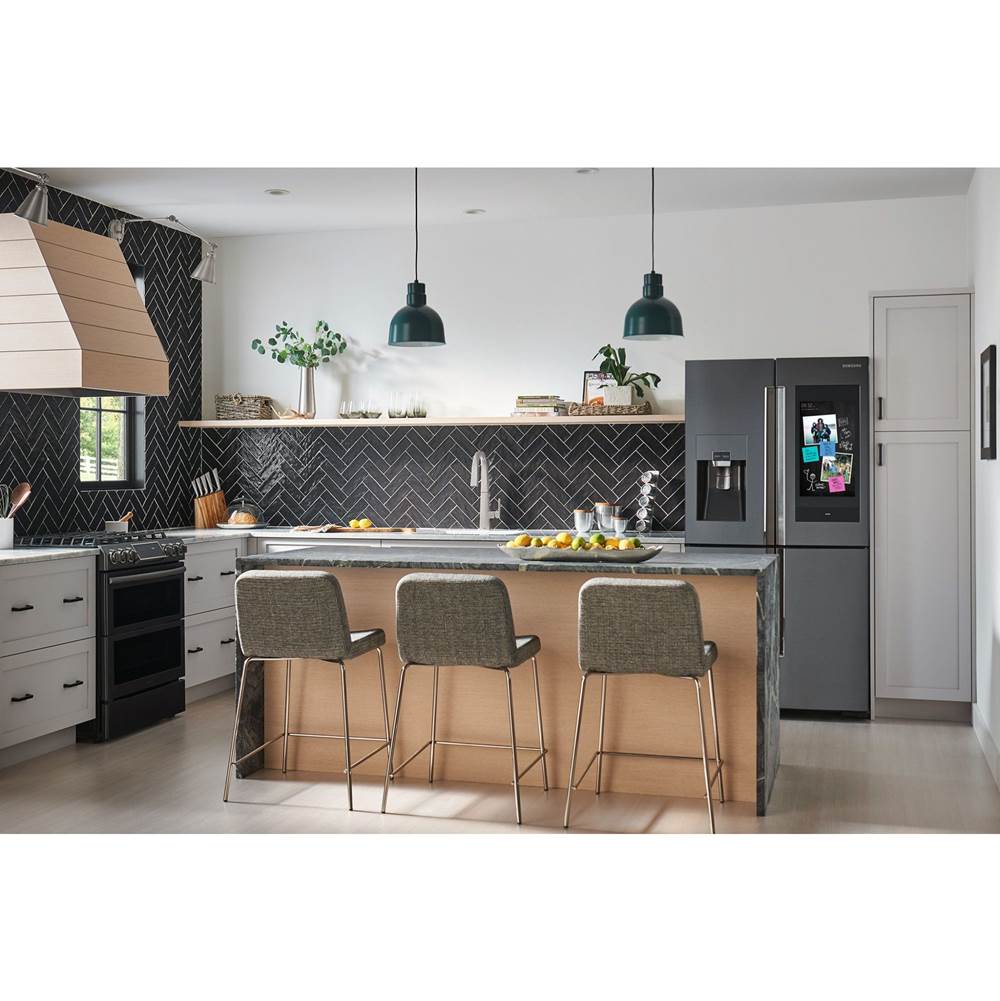 Moen S Nio One-Handle Pull-down Kitchen Faucet with Power Clean, Includes Secondary Finish Handle Option, Chrome