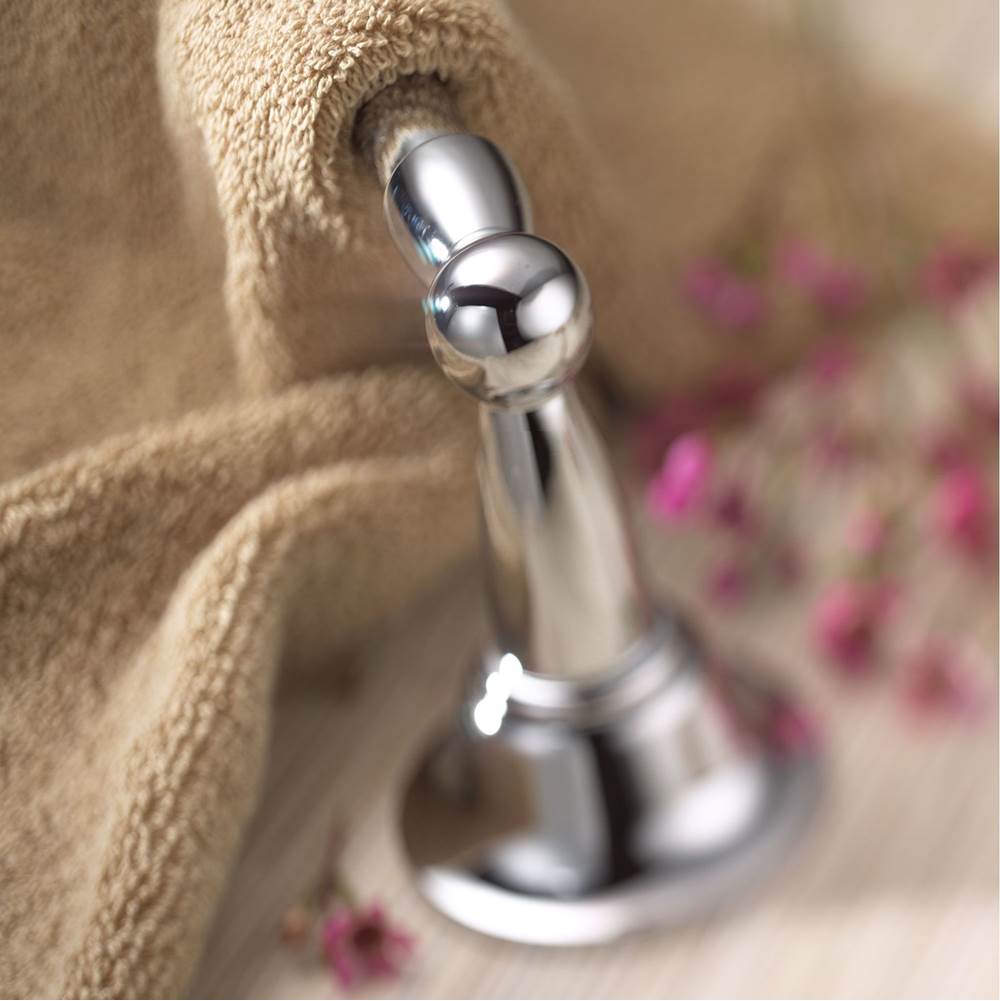 Brushed Nickel 18'' Towel Bar