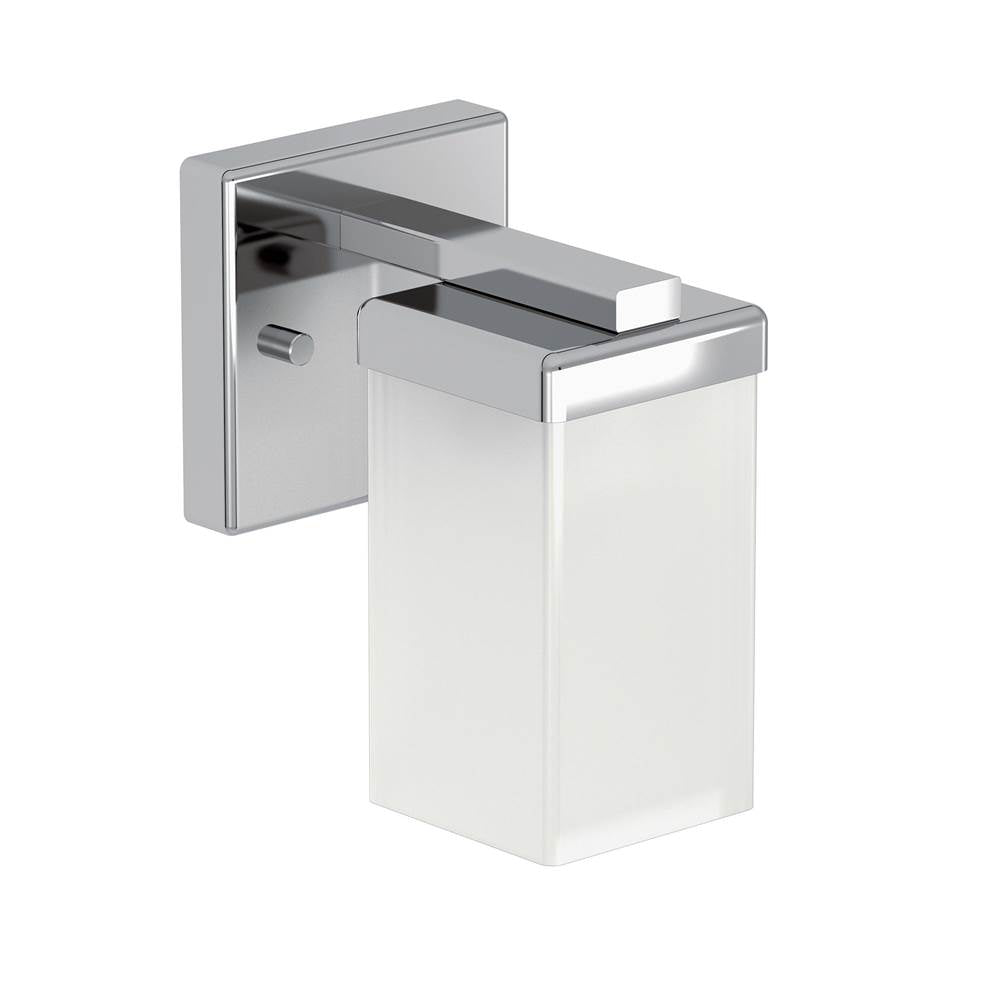 Moen - Chrome One Globe Bath Light - Chrome