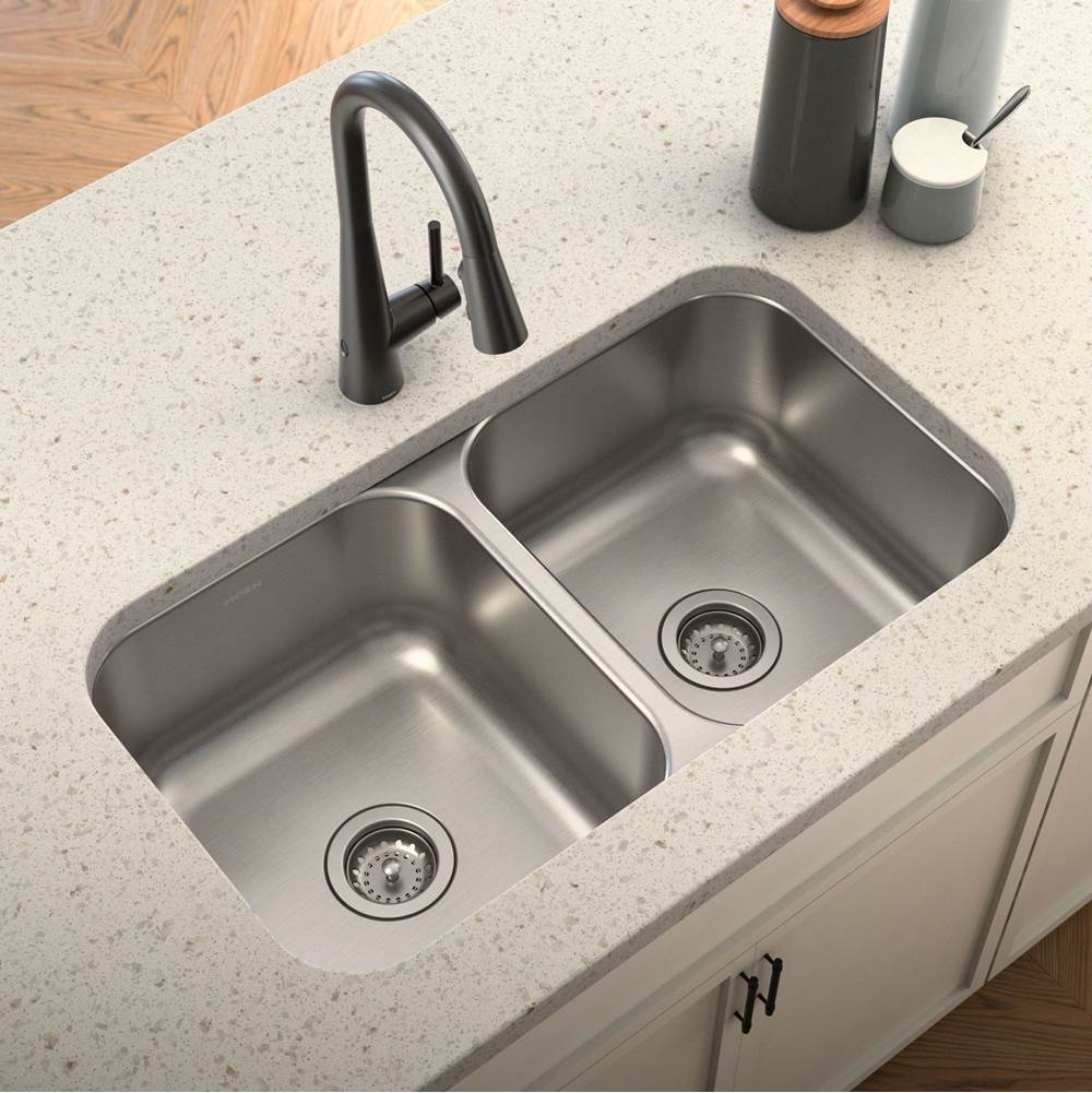 1800 Series 31.75-inch 18 Gauge Undermount Double Bowl Stainless Steel Kitchen Sink