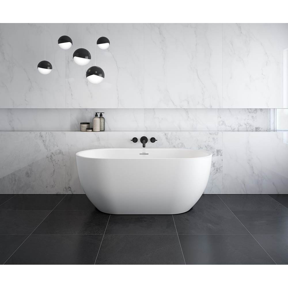 Maax - Tosca Matte 5932 Acrylic Freestanding Center Drain Bathtub in Matte White with Matte White Skirt - Matte White