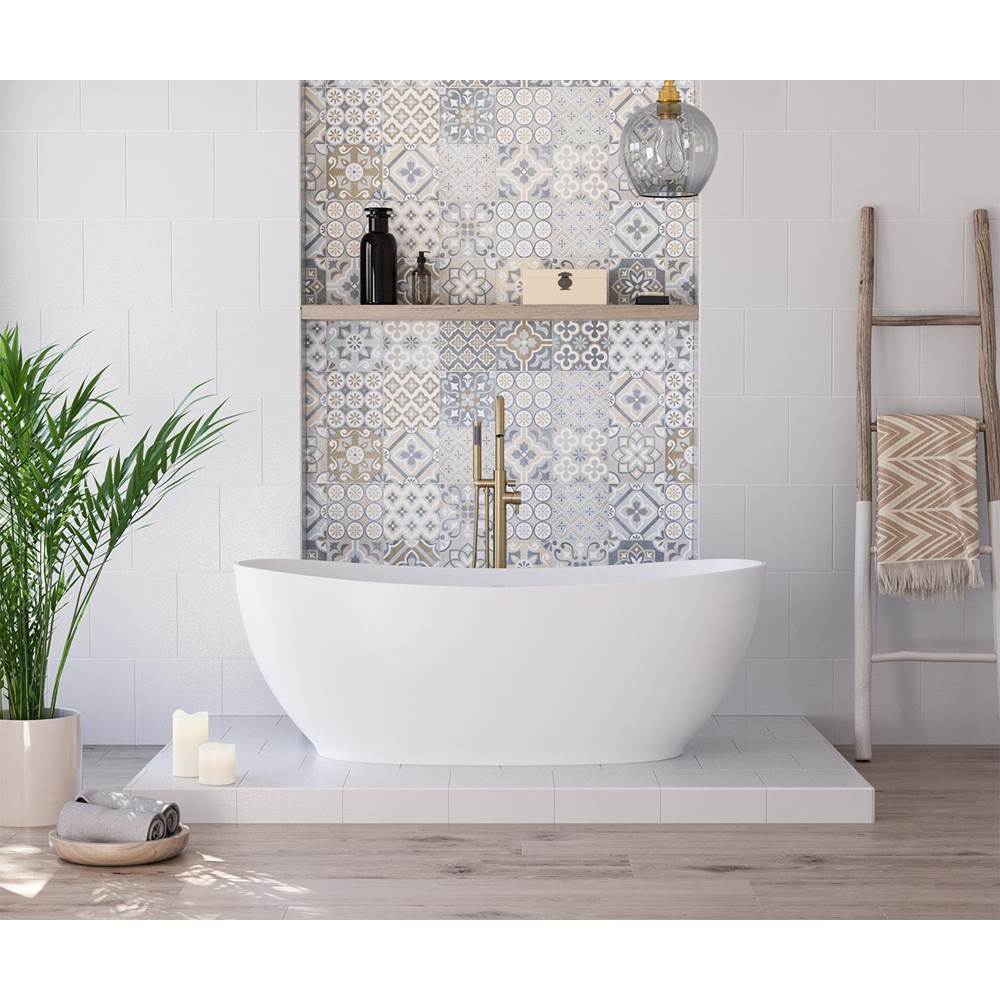 Maax - Valentina 67 x 32 Acrylic Freestanding Center Drain Bathtub in Matte White with Matte White Skirt - Matte White