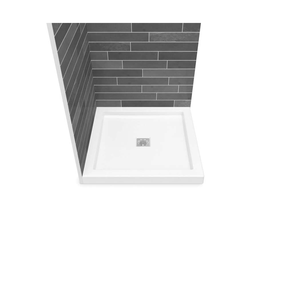 Maax - B3Square 3636 Acrylic Corner Left or Right Shower Base in White with Center Drain - White