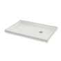 Maax - B3Square 6030 Acrylic Corner Right Shower Base in White with Right-Hand Drain - White