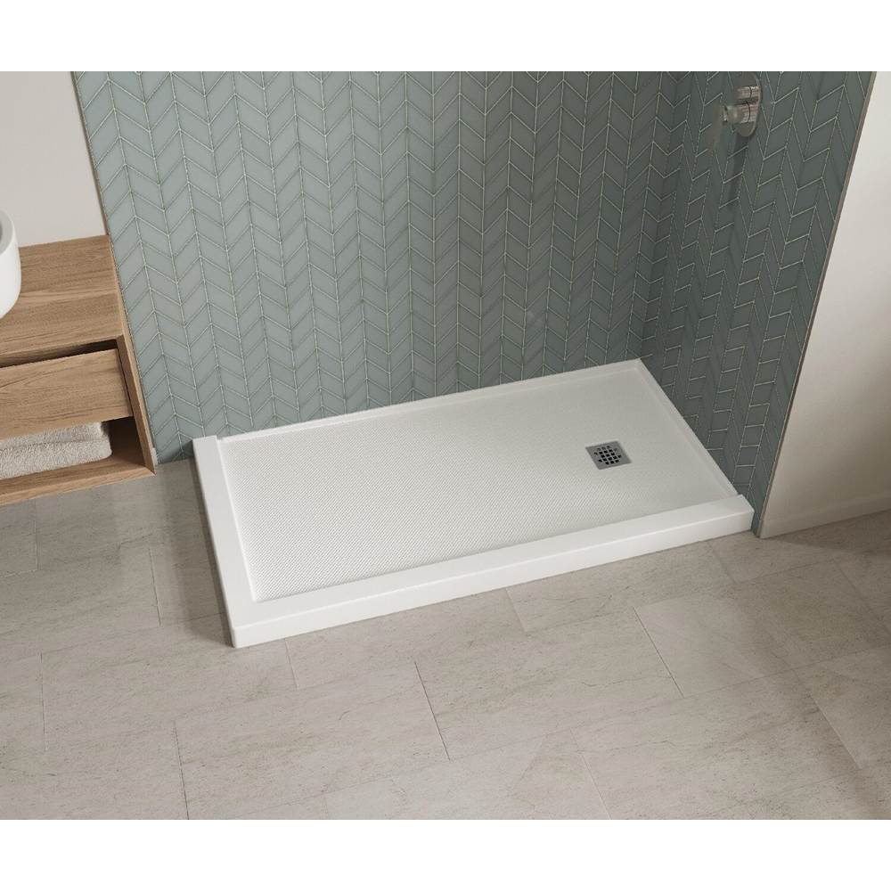 B3X 6032 Acrylic Corner Right Shower Base with Right-Hand Drain in White