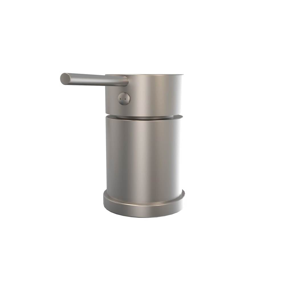 Keros Deckmounted Tub Faucet with Handshower in Brushed Nickel