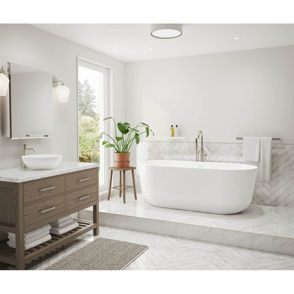 Maax - Malindi 67 x 30 Acrylic Freestanding Oval Center Drain Bathtub in White - White
