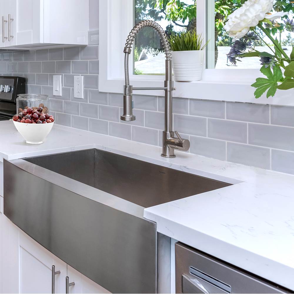 Apron332010-16 - 33 Inch Pro Series Single Bowl Farmhouse Apron Front Stainless Steel Kitchen Sink