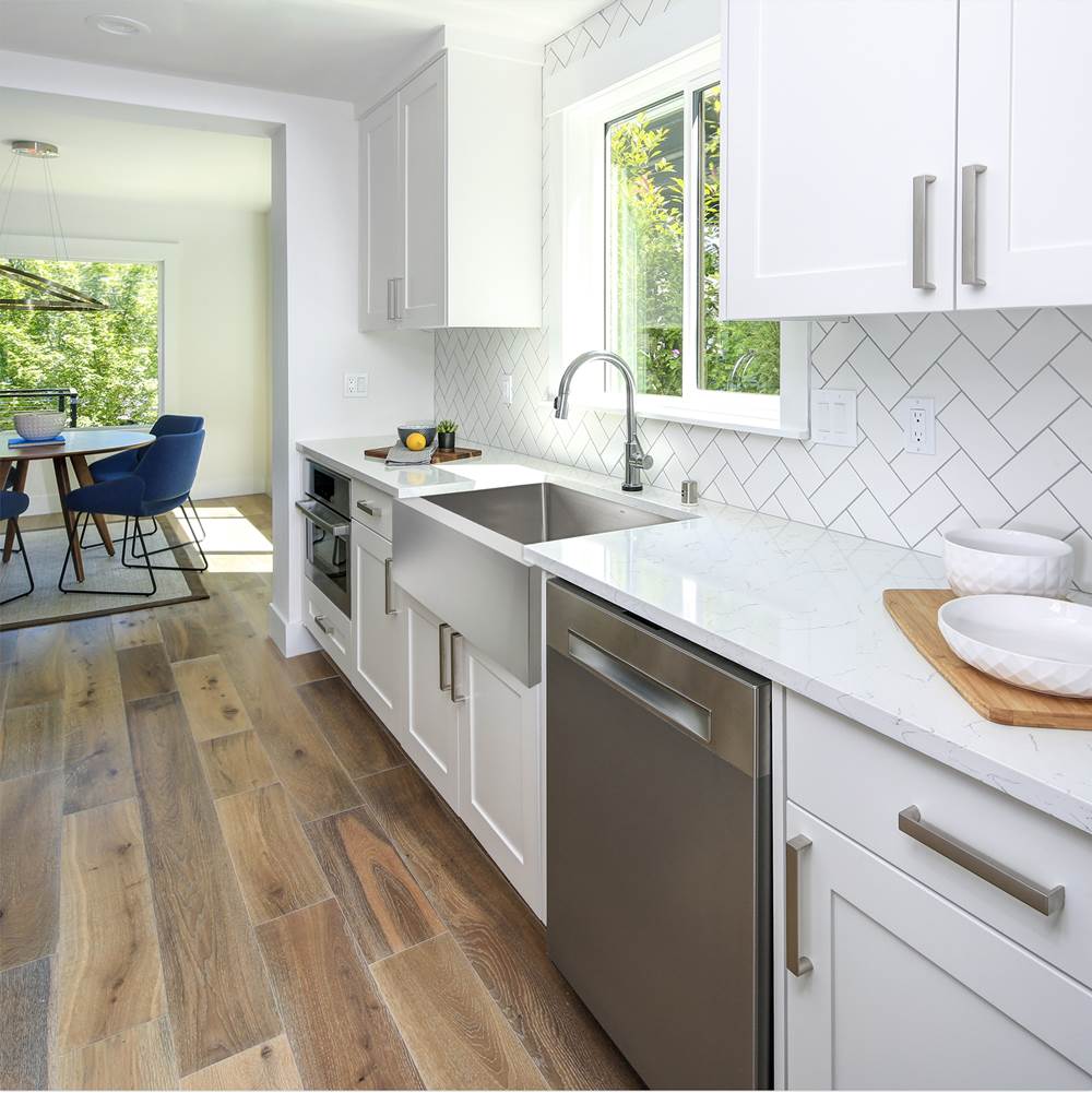 Patented Design Pro Series Single Bowl Undermount Stainless Steel Kitchen Sink with 7 Inch Apron Front