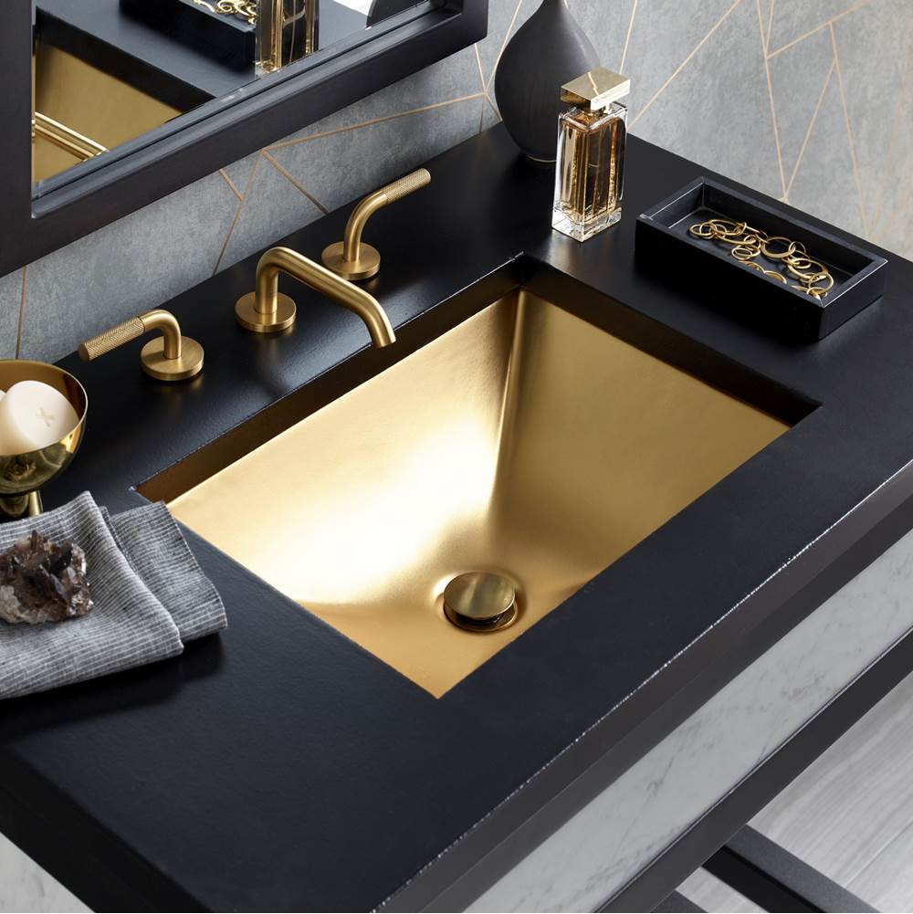 Amara in 24k Matte Gold
