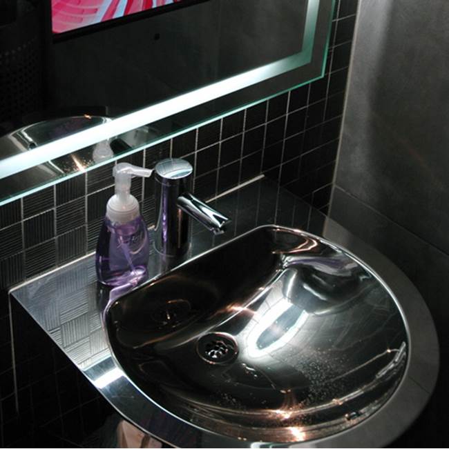 304 brushed stainless steel wall mounted basin with enclosed bottom, drilled for single hole faucet