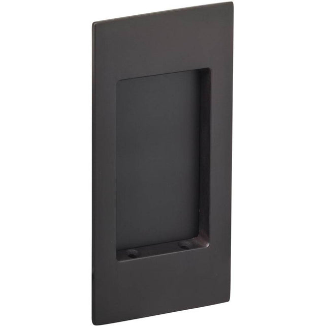 OMNIA - Flushcup, Modern Small Rectangle 4.5 X 2 9/32 US10B - Black, Oil Rubbed - Lacquered