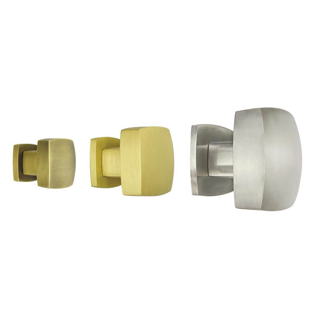 OMNIA - 1'' Square Cabinet Knob US5 - Lacquered Antique Brass