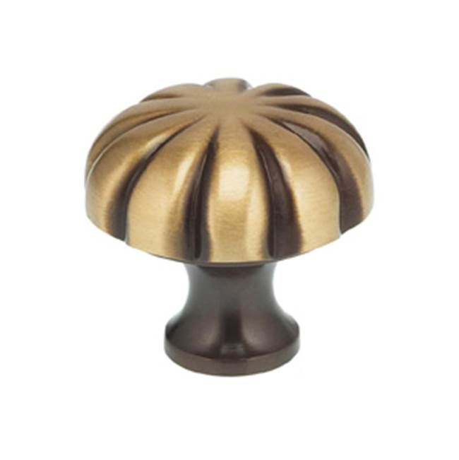 OMNIA - 1-1/4'' Dia. Cabinet Knob Sb - Lacquered Shaded Bronze