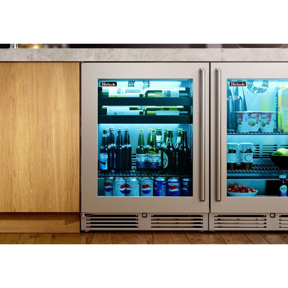 Signature Series Shallow Depth 18'' Depth Marine Grade Beverage Center w/ stainless steel solid door, hinge right, w/ lock