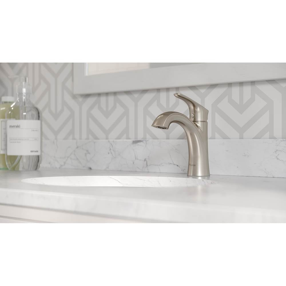 Weller Single Control Bathroom Faucet in Matte Black