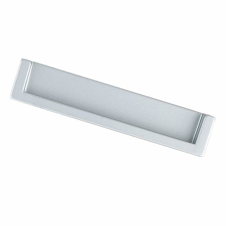 Richelieu America - Contemporary Metal Edge Pull - 6167 - Matte Chrome