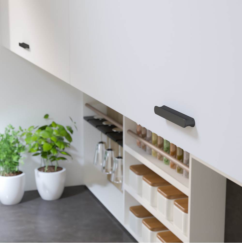 Contemporary Metal Pull - 7886