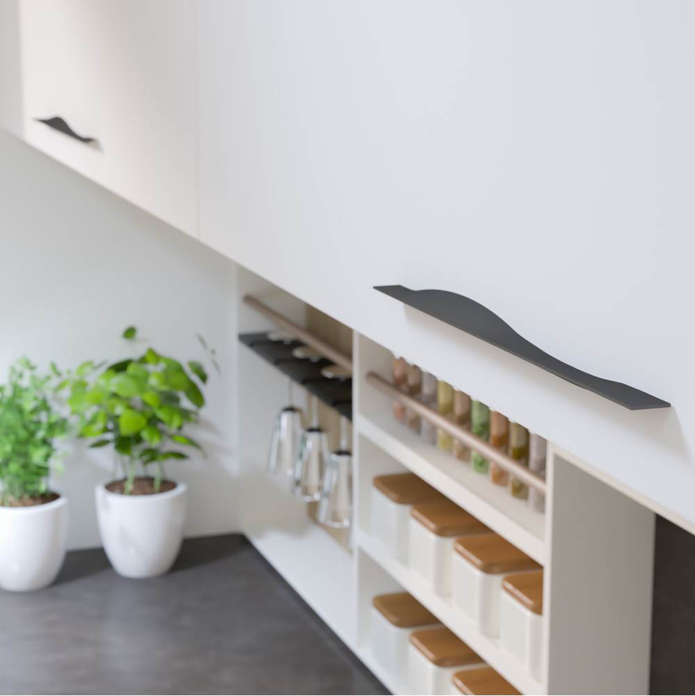Contemporary Metal Pull - 7887