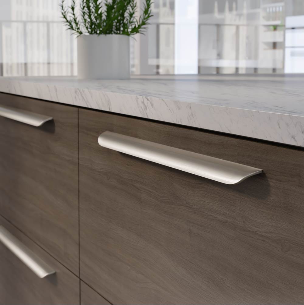 Contemporary Metal Pull - 7975