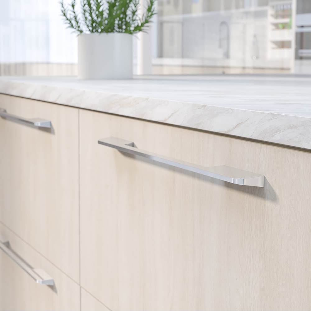 Contemporary Metal Pull - 7996