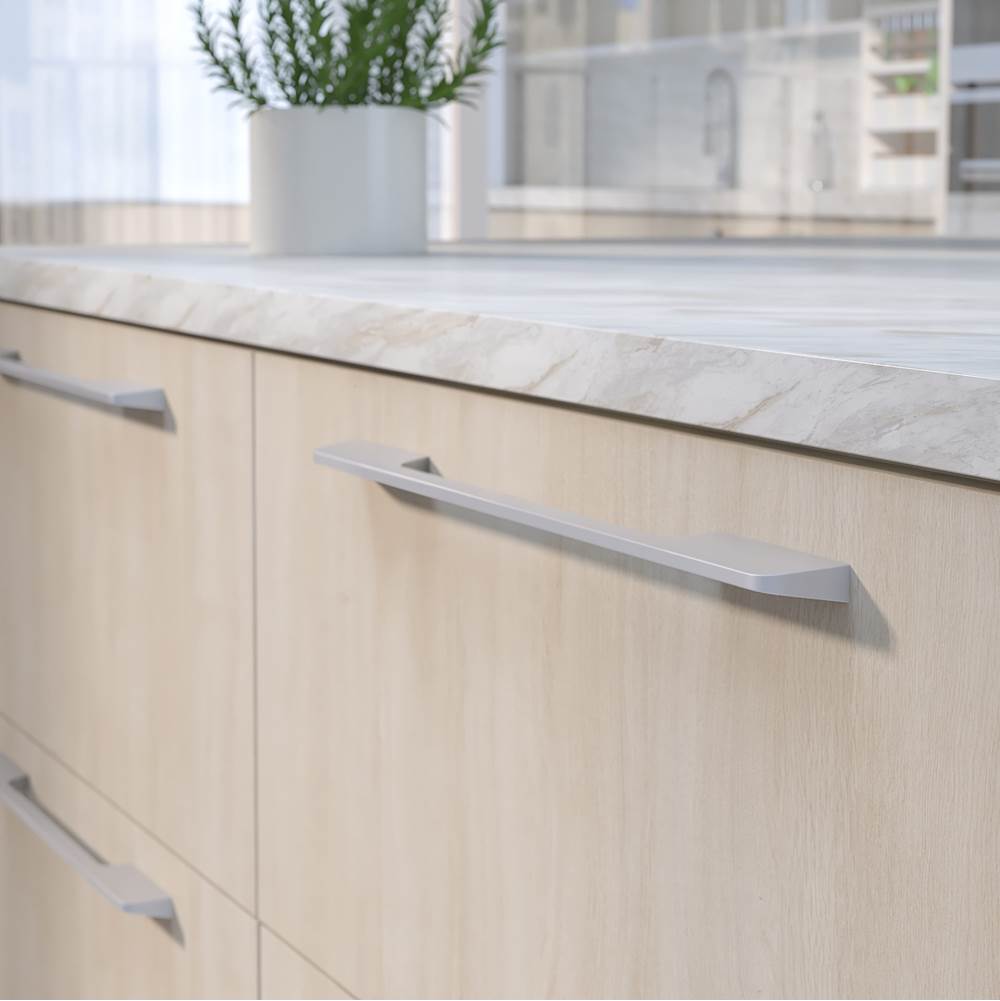 Contemporary Metal Pull - 7996