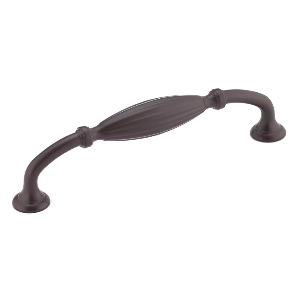 Richelieu America - Traditional Metal Pull - 8071 - Oil Rubbed Bronze