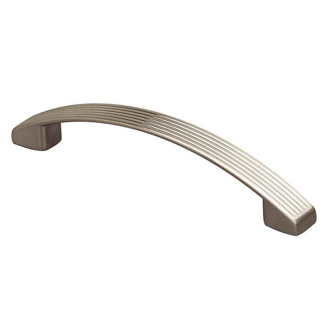Richelieu America - Contemporary Metal Pull - 621 - Brushed Nickel