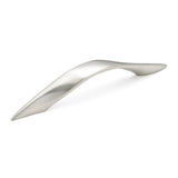Richelieu America - Contemporary Metal Pull - 2559 - Brushed Nickel
