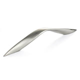 Richelieu America - Contemporary Metal Pull - 2559 - Brushed Nickel