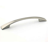 Richelieu America - Contemporary Metal Pull - 5213 - Brushed Nickel