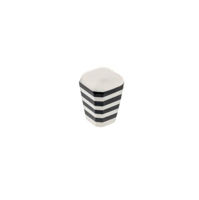 Richelieu America - Eclectic Plastic Knob - 6379 - Cream,Black