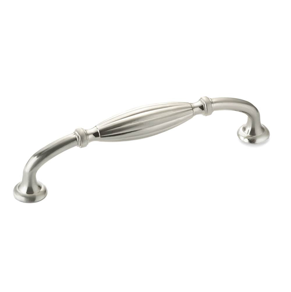 Richelieu America - Traditional Metal Pull - 8071 - Brushed Nickel