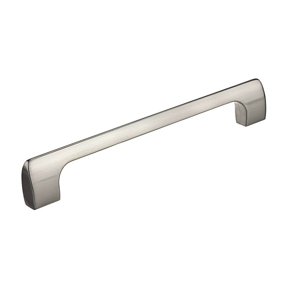 Richelieu America - Contemporary Metal Pull - 814 - Brushed Nickel