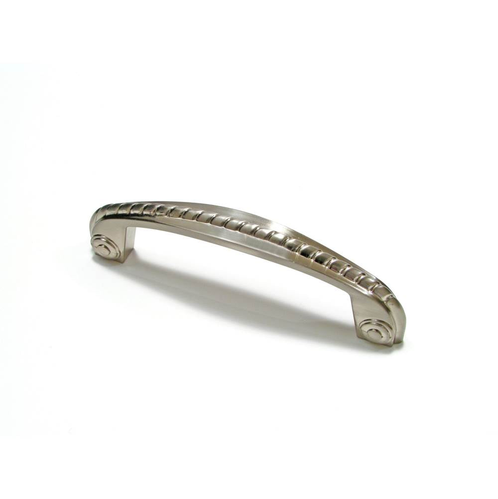 Richelieu America - Traditional Metal Pull - 8226 - Brushed Nickel