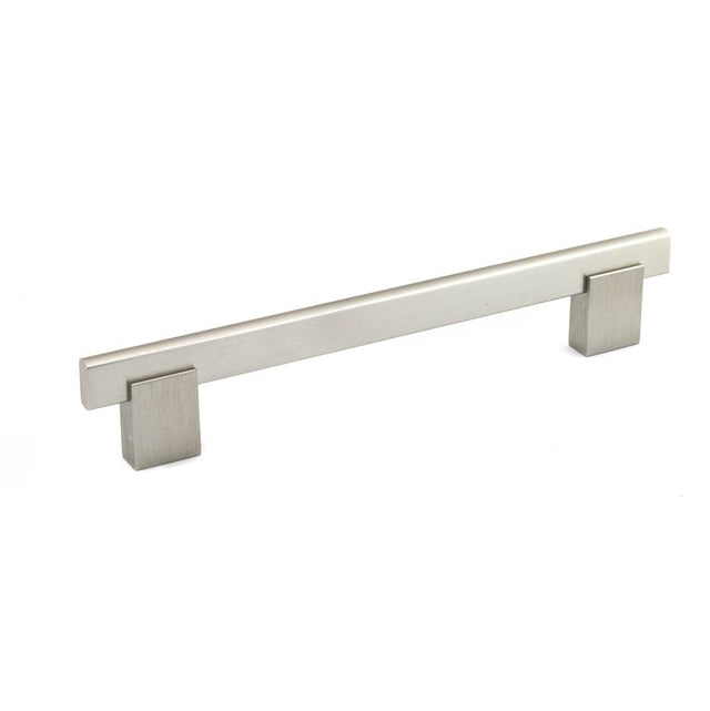 Richelieu America - Contemporary Metal and Aluminum Pull - 905 - Brushed Nickel