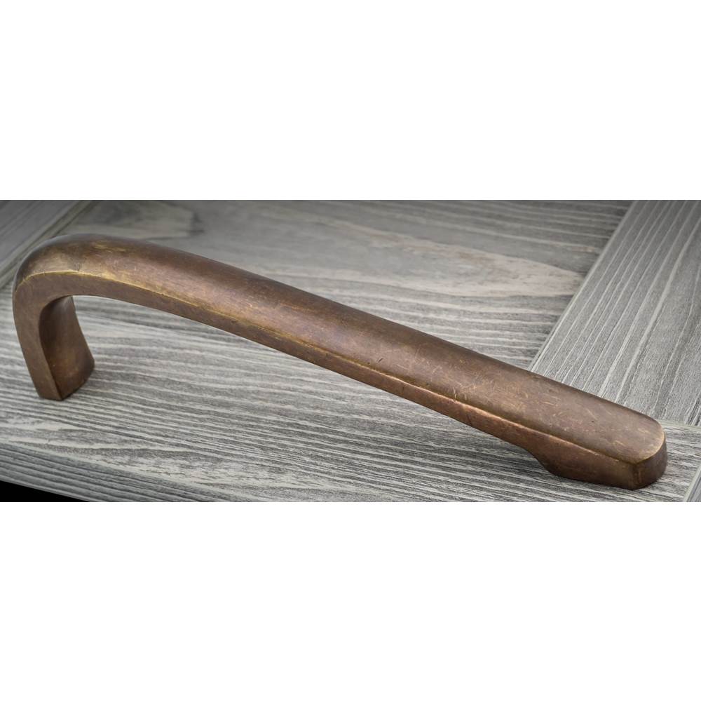 Traditional Bronze Pull - MT