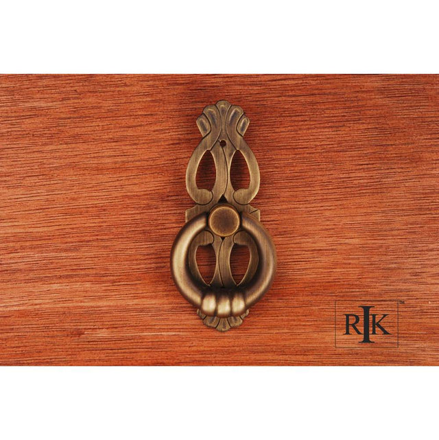RK International - 1'' Ring with Ornate Plate - Antique English