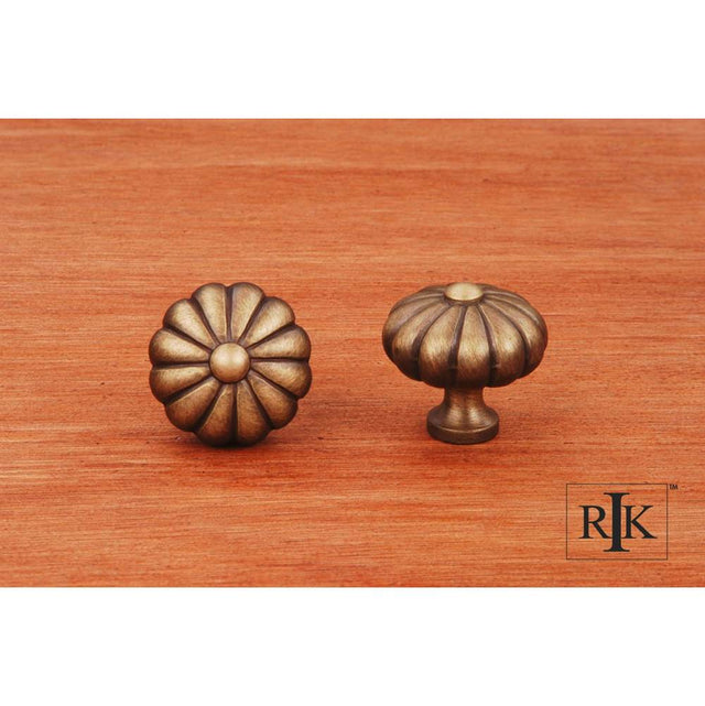 RK International - Small Melon Knob - Antique English