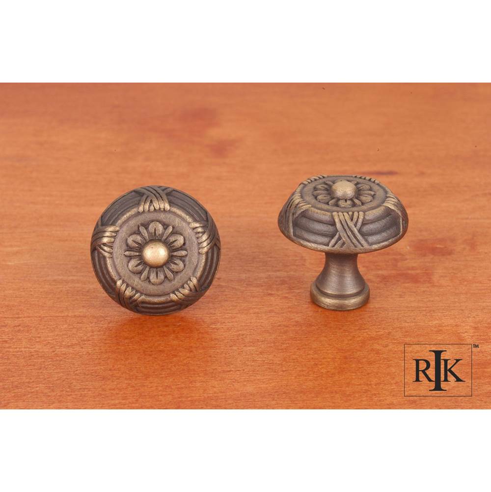 RK International - Small Crosses and Petals Knob - Antique English