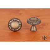 RK International - Small Petals  at  Edge Knob - Antique English