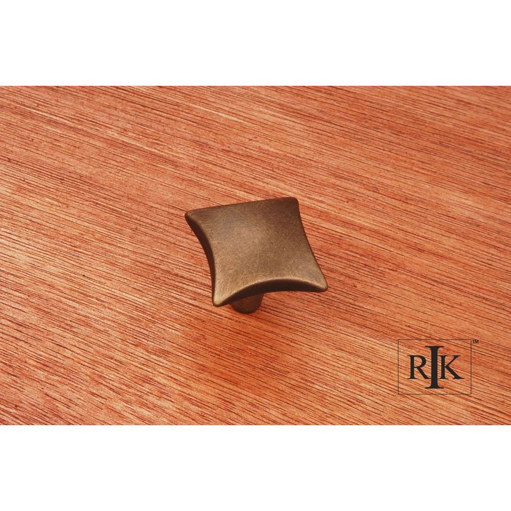 RK International - Plain Knob with Four Curves - Antique English